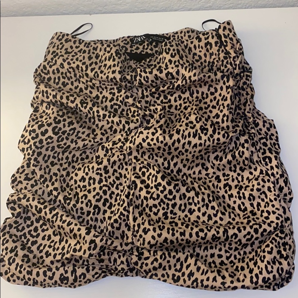 ZARA Leopard print skirt